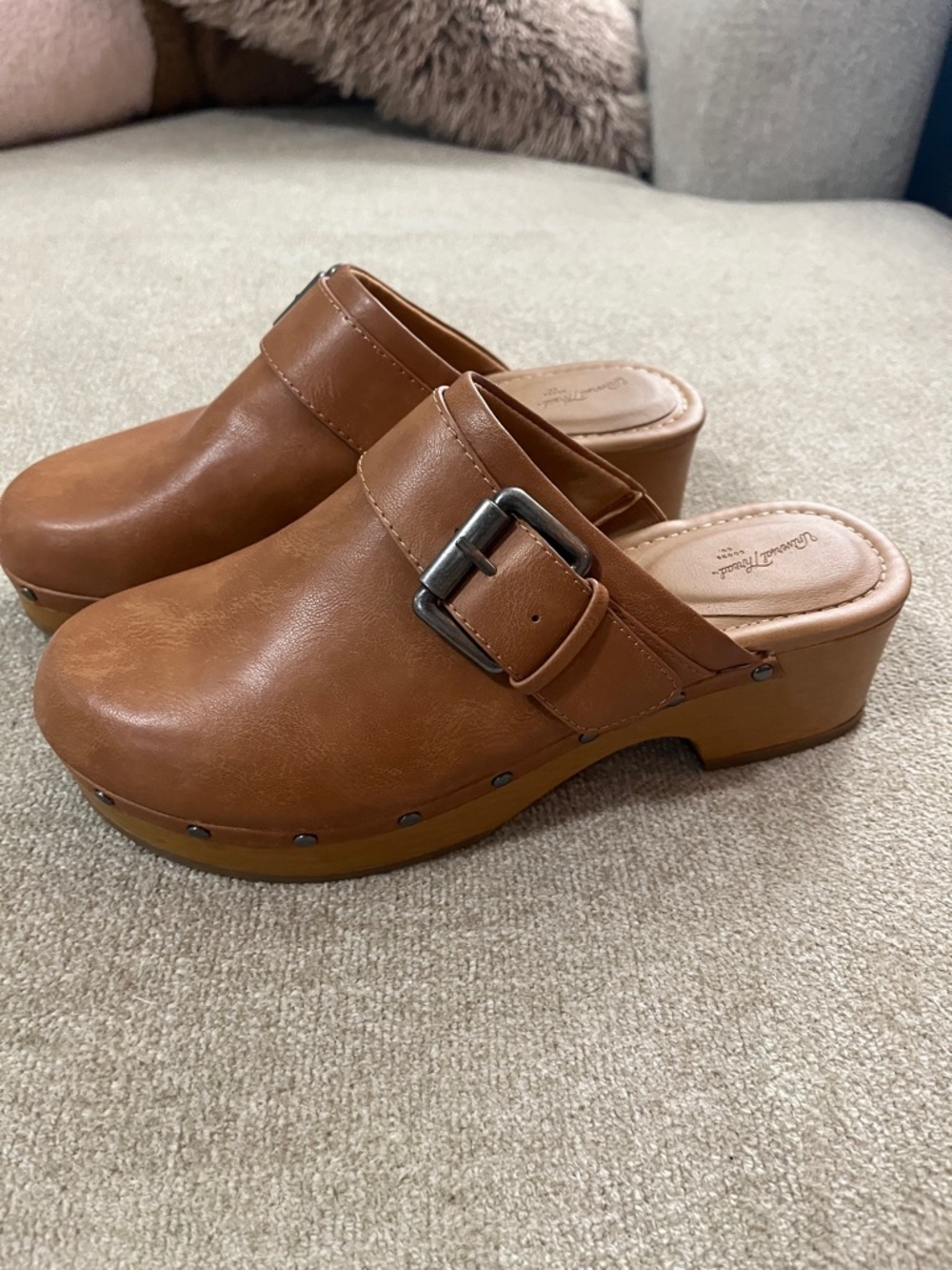 Universal Thread Brown Leather Buckle Clog Mules - Picture 11 of 11